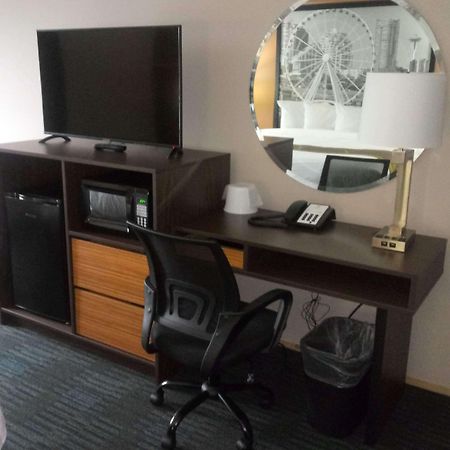 Super 8 By Wyndham Lynnwood Μοτέλ Εξωτερικό φωτογραφία